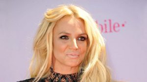 Britney Spears' Former Makeup Artist Says He's 'Concerned' for the Pop Star
