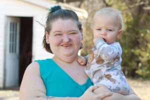 ‘1000-Lb. Sisters’: Amy Slaton Admits She Still Smokes Cigarettes; Vows To ‘Cut Down’